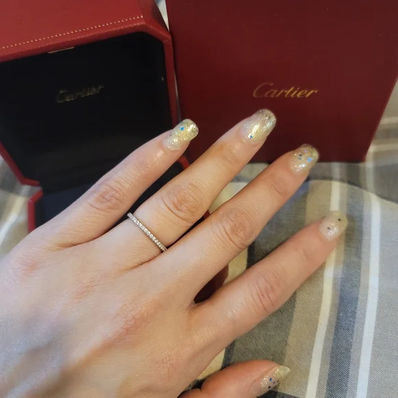 Ring - Picture 2 of 3